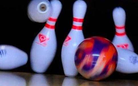 幼儿保龄球活动教案