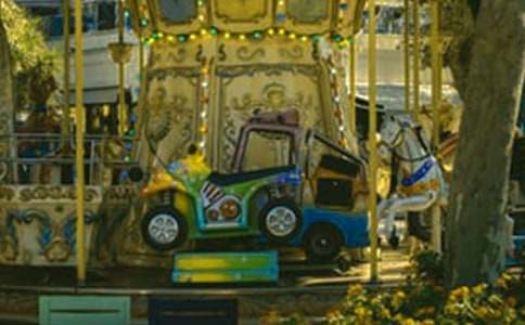 旋转木马观后感作文