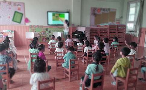 2017幼儿园寒假实习报告范文