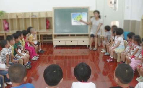 【必备】幼儿园大班语言公开课教案三篇
