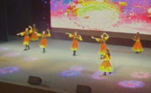 大学“青春纪念册”毕业晚会策划书