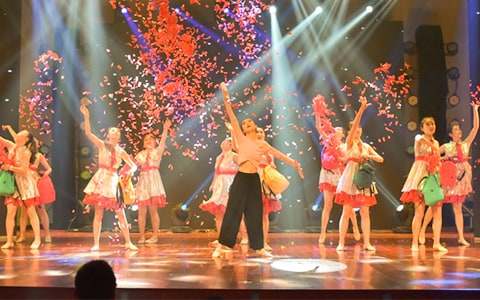 初中毕业晚会老师致辞