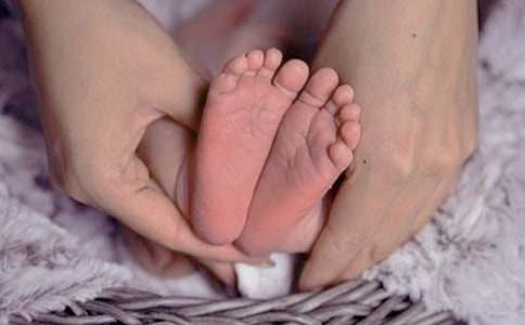 宝贝出生的简短祝福语(精选225句)