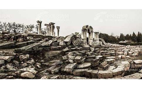 《废墟》读后感