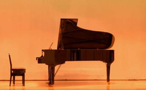 《海上钢琴师》观后感1000字、2000字