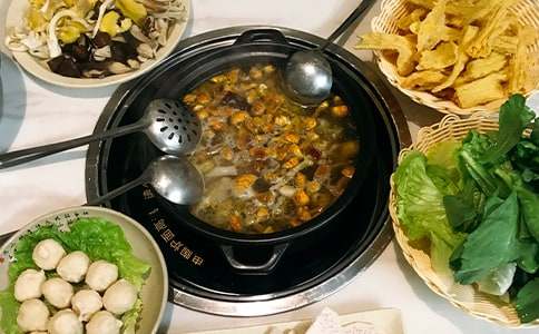 火锅店的宣传标语