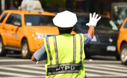 给交警的表扬信3篇