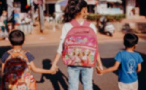 [热]关爱留守儿童社会实践心得体会