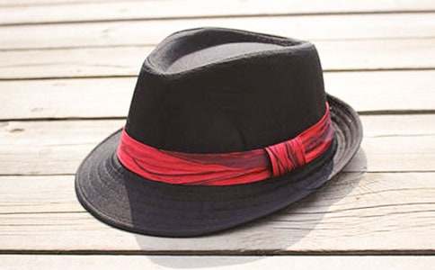 小班教案《漂亮的帽子》