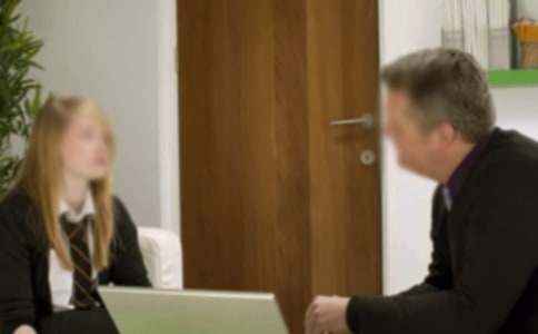 本校研究生面试自我介绍