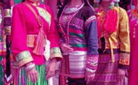 云南民族村导游词(7篇)