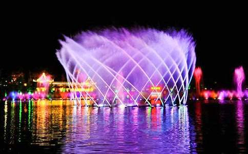 喷泉的作文(精华)