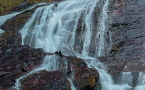 广西德天瀑布导游词5篇