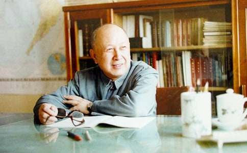 《钱学森》观后感