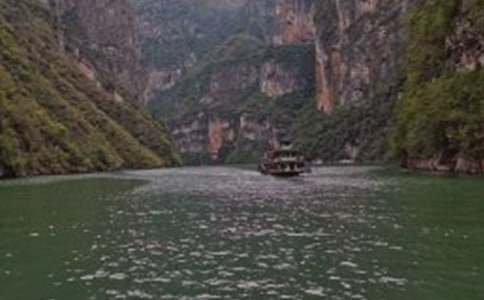 长江三峡的导游词(汇编15篇)