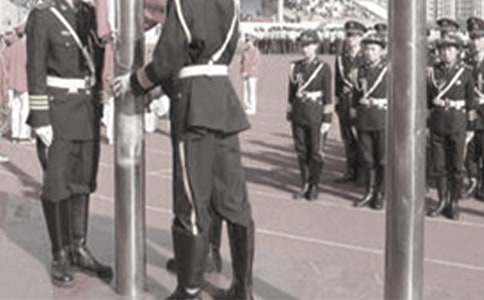 小学升国旗演讲稿