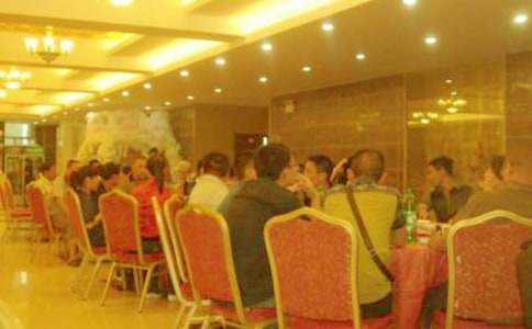 高考升学宴学生讲话稿