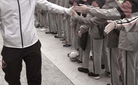 初中体育教师学期述职报告