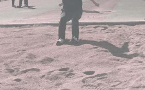 致跳远运动员广播稿通用15篇