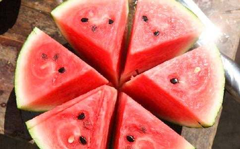 小班主题《西瓜》教案