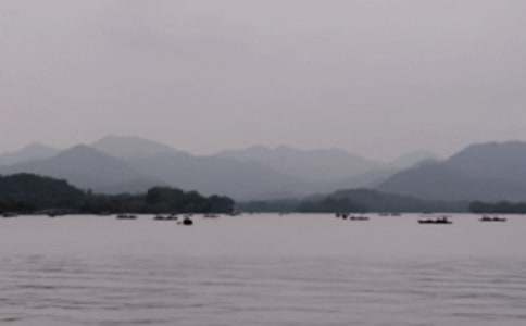 西湖的导游词(15篇)