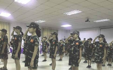 夏令营教官开营发言稿