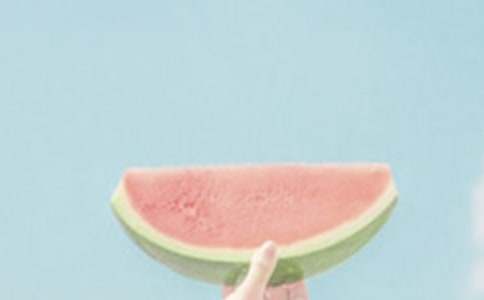 夏日里一道亮丽的风景线作文