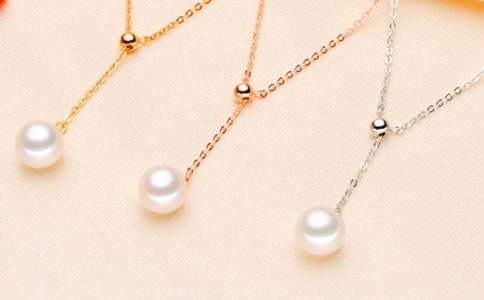 《戴项链的比赛》教案