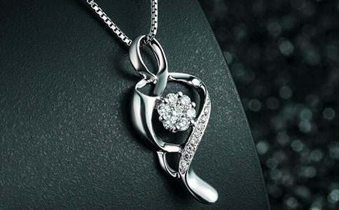 项链续写作文（精选8篇）