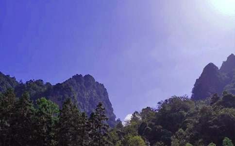 湖南张家界天子山导游词