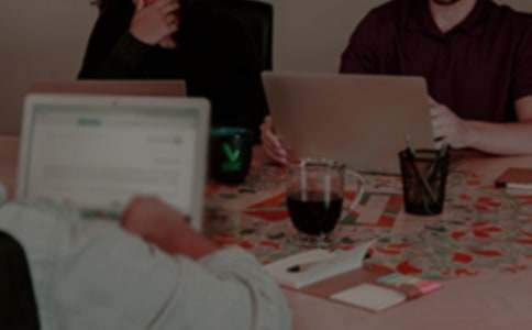 职场社交礼仪之着装原则