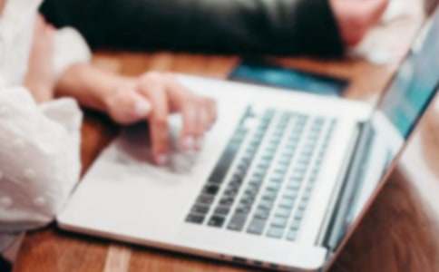 职场礼仪：职业女性着装