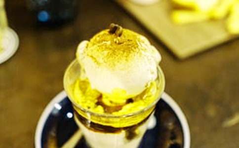 住宿生周末回家的请假条