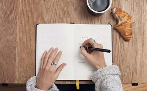 【必备】小鸡写作文锦集十篇