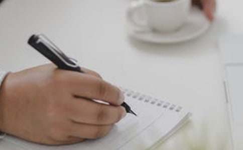 实用的小鸡写作文汇总五篇