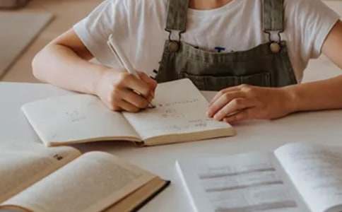 关于小鸡写作文集合八篇