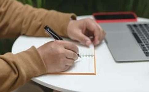 小鸡写作文汇编六篇