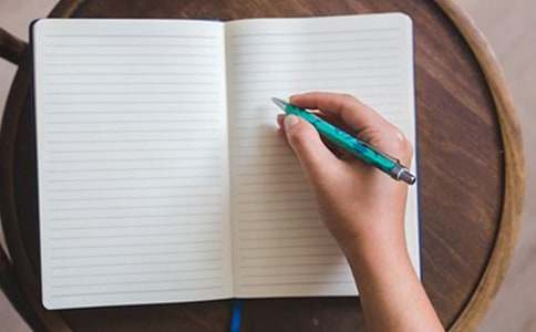 【推荐】小鸡写作文集锦七篇