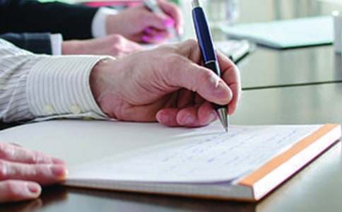 【热门】小鸡写作文3篇