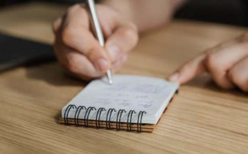 【精品】小鸡写作文汇编八篇