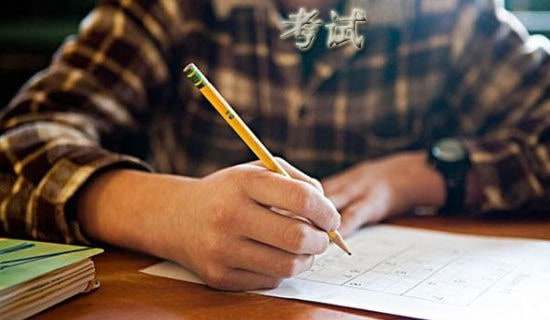 小学生考试发言稿(13篇)